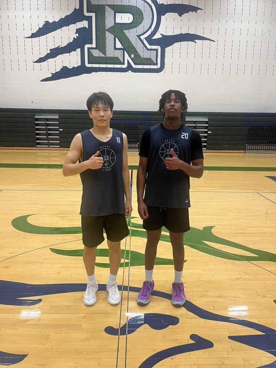 Reedy Basketball (@reedybasketball) on Twitter photo Congrats to these two on putting in the work and joining the 200 Club ๐ช๐ช๐ช
Keep up the hard work fellas!! #chutes ##rhsroar
<a href="/JonmichaelStarr/">JonMichael Starr</a> <a href="/ReedyLions/">Reedy High School</a> <a href="/lanceboxell/">Lance Boxell</a> <a href="/MrCoachWalker/">Chris Walker</a> <a href="/BrandonCowart/">Brandon Cowart</a> Congrats to these two on putting in the work and joining the 200 Club ๐ช๐ช๐ช
Keep up the hard work fellas!! #chutes ##rhsroar
<a href="/JonmichaelStarr/">JonMichael Starr</a> <a href="/ReedyLions/">Reedy High School</a> <a href="/lanceboxell/">Lance Boxell</a> <a href="/MrCoachWalker/">Chris Walker</a> <a href="/BrandonCowart/">Brandon Cowart</a>
