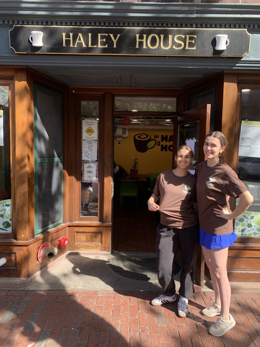 A huge Haley House thank you to our 2024-2025 Boston College PULSE students! This dedicated group spent their early morning hours serving up food with purpose and creating amazing connections in our Soup Kitchen. Your presence will be missed--we hope you come back soon!
