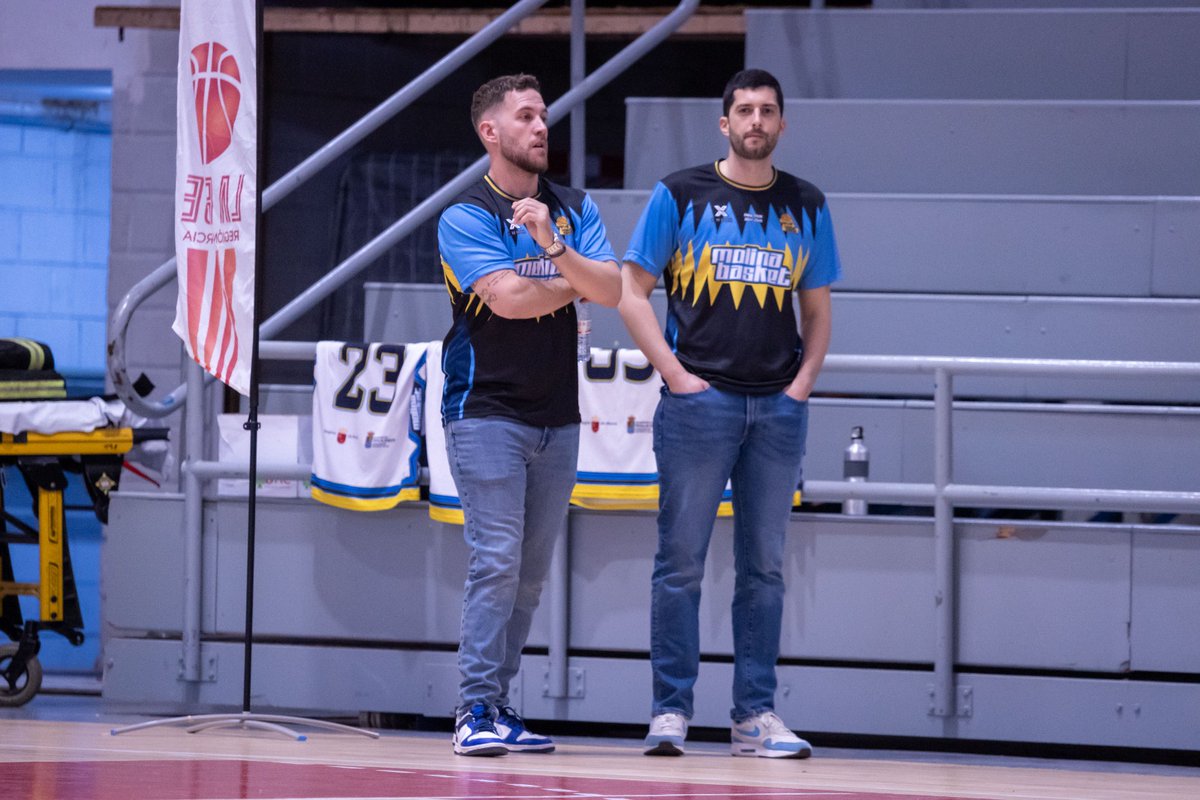 molinabasket's tweet image. El Gargil Suministros MB se cuelga una magnífica plata dorada

Excelente tramo final de temporada de nuestro filial. Enhorabuena por vuestro compromiso!

Y felicitamos a @cbestuct por el título y el ascenso a Tercera FEB 

💙

📸 @fotopik_es