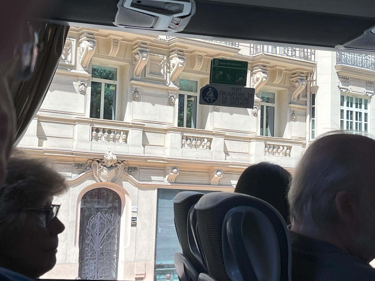 GloriaOliver's tweet image. Pics of the day! (Taken Apr 2024) - Buildings and streets of Villefranche-sur-Mer, France. 
#authoronvacation #villefranchesurmer #archutecture