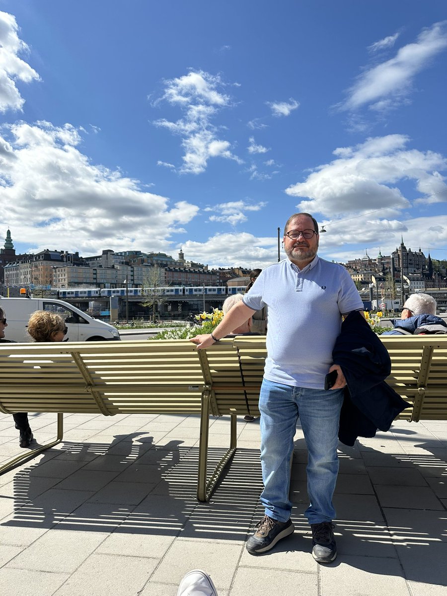 cadsf's tweet image. 