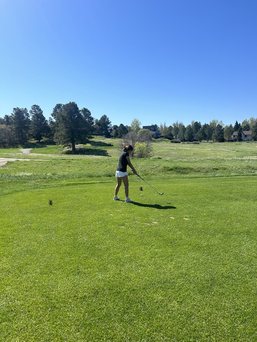 Marianne Hwang just before her final first Regional tee shot.  Marianne has played in the Regional every high school season.