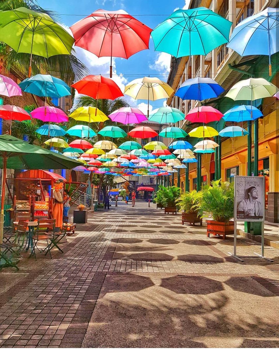 Bright skies, brighter vibes 🌈

The iconic Caudan umbrellas bring a splash of joy to Port Louis.

🔗 mauritiusnow.com

#MauritiusNow #CaudanUmbrellas #ExploreMauritius