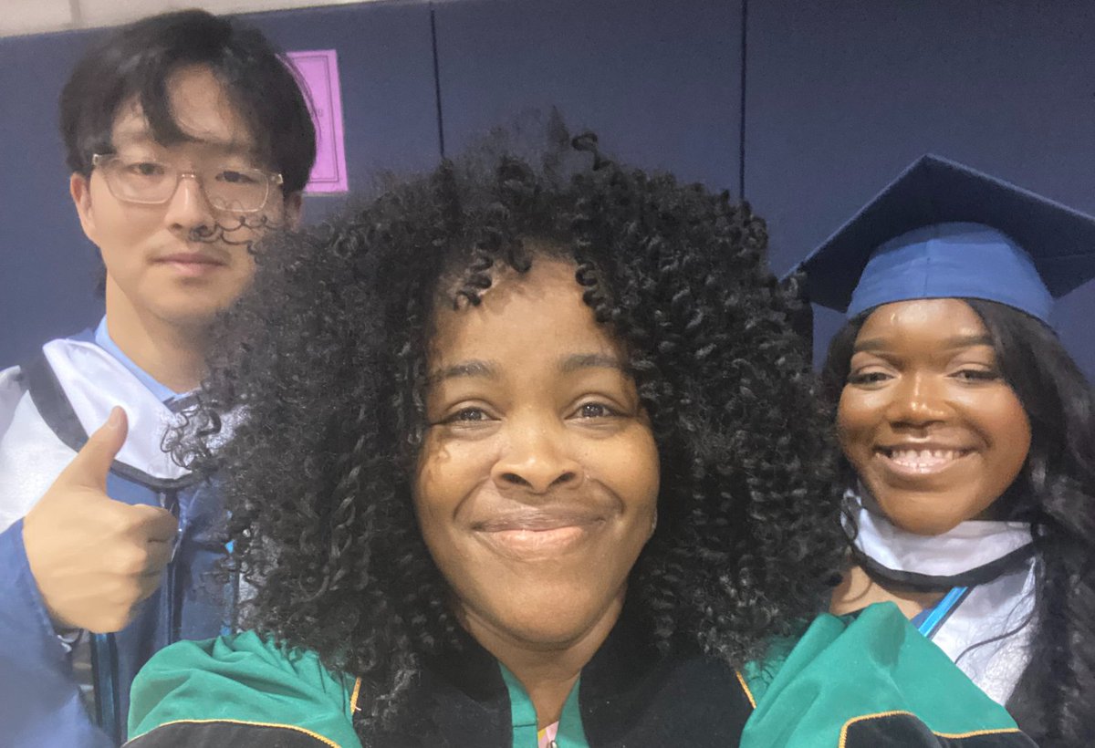Rice Continuing Studies (@continuerice) on Twitter photo 🎓 Congrats to the incredible <a href="/RiceUniversity/">Rice University</a> Master of Arts Teaching grads! 🥳 Your commitment to enhancing education is inspiring, and your skills will continue to shape classrooms and communities. Here’s to your bright future and lasting impact! 🎉💡 #RiceGrad2025 @RiceAlumni 🎓 Congrats to the incredible <a href="/RiceUniversity/">Rice University</a> Master of Arts Teaching grads! 🥳 Your commitment to enhancing education is inspiring, and your skills will continue to shape classrooms and communities. Here’s to your bright future and lasting impact! 🎉💡 #RiceGrad2025 @RiceAlumni