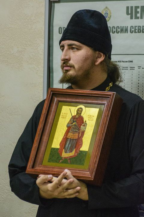 OlegatrN's tweet image. Военный священник, клирик Троицкого собора иерей Антоний Савченко трагически погиб при исполнении пастырских обязанностей в зоне специальной военной операции.
Отец Антоний погиб в результате удара РСЗО HIMARS, сообщили в Псковской епархии.
Отец Антоний был настоятелем храма