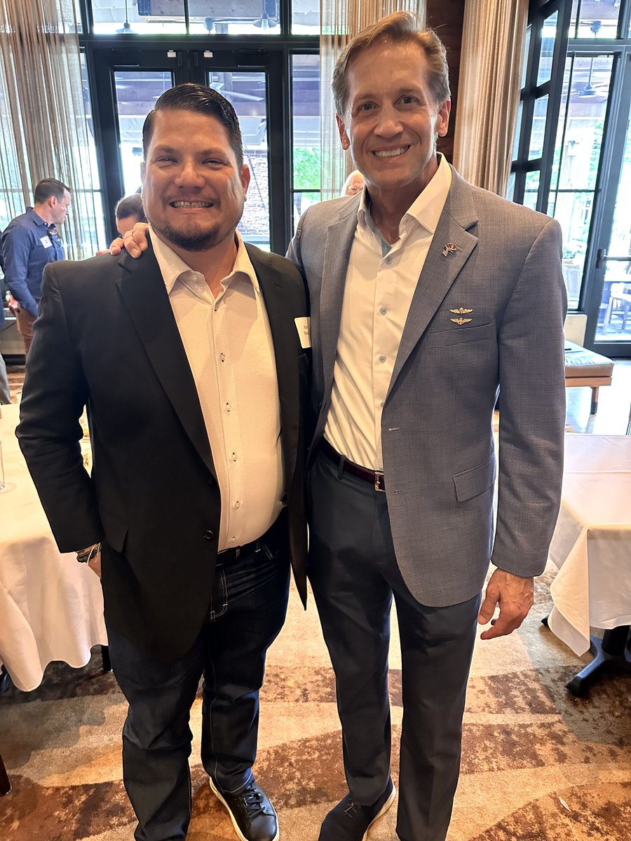 TheH1BGuy's tweet image. Last Friday I attended a business roundtable hosted by @RepMcCormick.

I’m committed to advocating for:
• H1B Visa Reform
• Employment-Based Green Cards
• Documented Dreamers

#H1B #ImmigrationReform #DocumentedDreamers #GreenCardBacklog