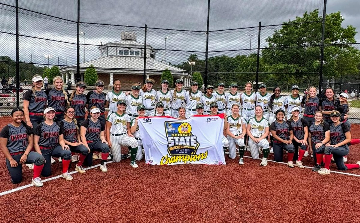 NorvellKylie's tweet photo. It's always an adjustment going from HS to travel ball but I did get my 1st 💣 of the travel season! We went 5-0 and were Co-Champs at PGF GA State! So glad to be back on the field with @ImpactHolcombe 🖤❤️ @LineDsoftball @IHartFastpitch @playsbigger @ExtraInningSB #GoImpact https://t.co/ZKWL5uRZSJ