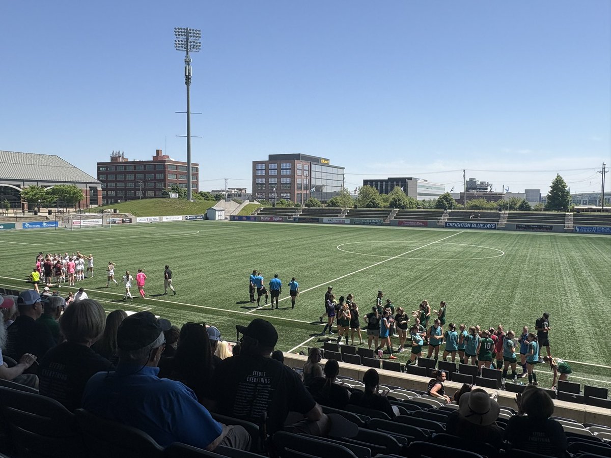 Beautiful weather and fantastic environment for the first game of State! Been looking forward to this week for a while!