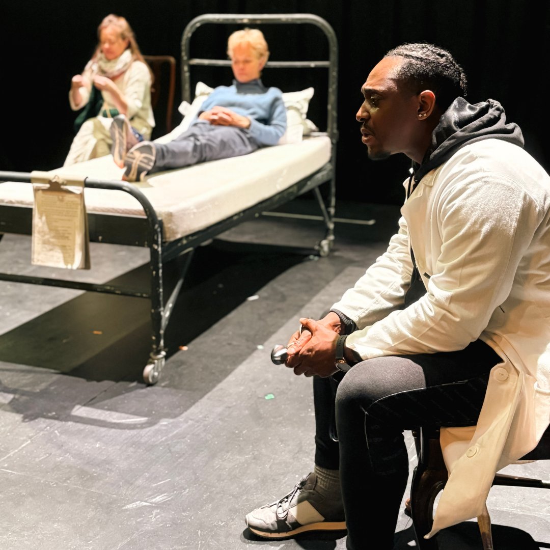 🎭 Rehearsals are in full swing for THE ANASTASIA FILE, coming soon to Theatre Royal Windsor! Step behind the scenes with these exclusive cast moments as they bring this gripping mystery to life!

📅 Wed 21 - Sat 31 May
🎫 theatreroyalwindsor.co.uk/anastasia-25/