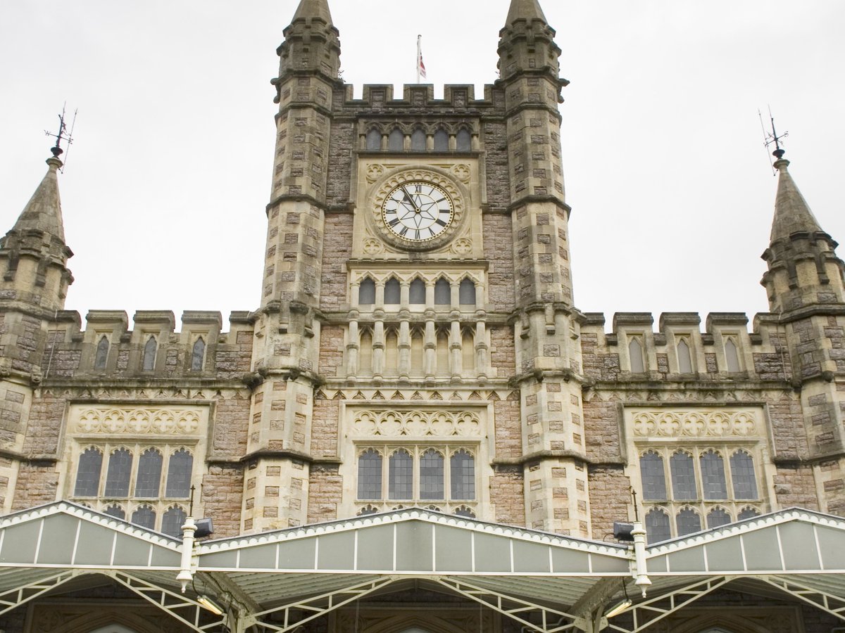 Network Rail (@networkrail) on Twitter photo 💦 We've teamed up with environmental body City to Sea to encourage you to refill your water bottles at Bristol Temple Meads station.
Using our free cold water fountains is quick and easy, and kind to the environment:
➡️ networkrailmediacentre.co.uk/news/making-a-…
<a href="/networkrailwest/">Network Rail Western</a> <a href="/CitytoSea_/">City to Sea</a> 💦 We've teamed up with environmental body City to Sea to encourage you to refill your water bottles at Bristol Temple Meads station.
Using our free cold water fountains is quick and easy, and kind to the environment:
➡️ networkrailmediacentre.co.uk/news/making-a-…
<a href="/networkrailwest/">Network Rail Western</a> <a href="/CitytoSea_/">City to Sea</a>