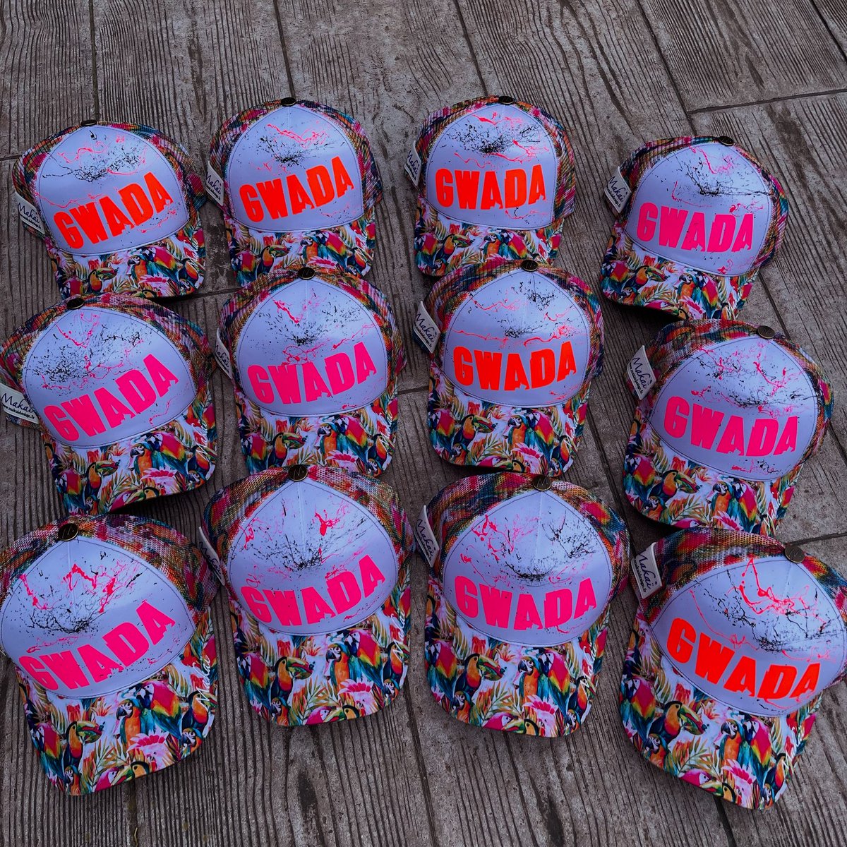 La casquette MAKAÏ, version 100% TOI
Cet été, ne porte pas une casquette.
Porte ta casquette.

Modèle personnalisé « GWADA » : couleurs, modèles et détails directement SUR whatsapp 0679802584

#MAKAI #CapsStyle #CasquetteUnique #Été2025 #CustomCap #GWADA #Personnalisation