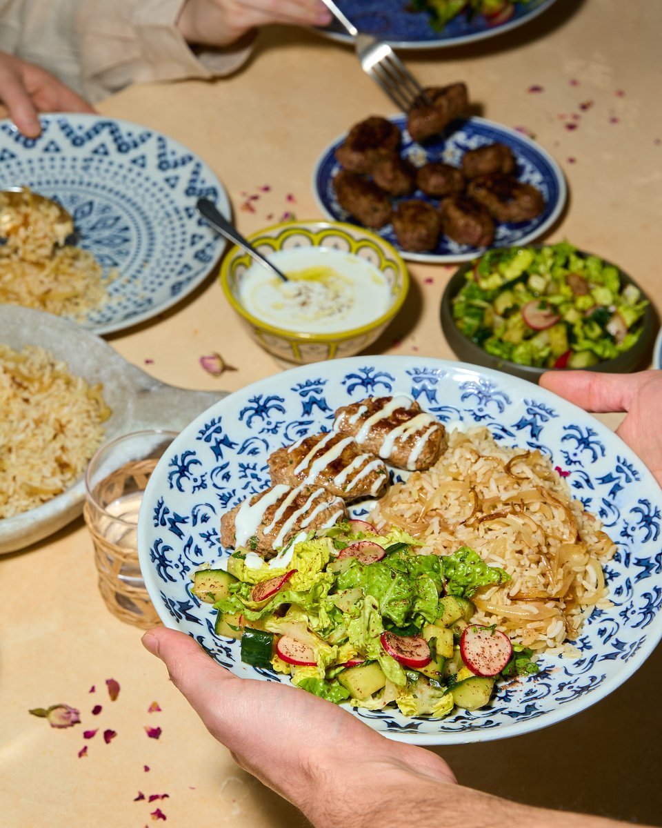 Our Mindful Chef x Comptoir Libanais collab menu is HERE (11–24 May)! Get ready for bold, vibrant flavours like:

🔥 NEW Lemon-Roasted Salmon &amp; Aubergine Tagine
🥗 NEW Falafel Bowl w/ Minty Sumac Slaw
🍗 Chicken Shawarma, Lamb Kofta &amp; more…

Which dish are you eyeing first? 👇
