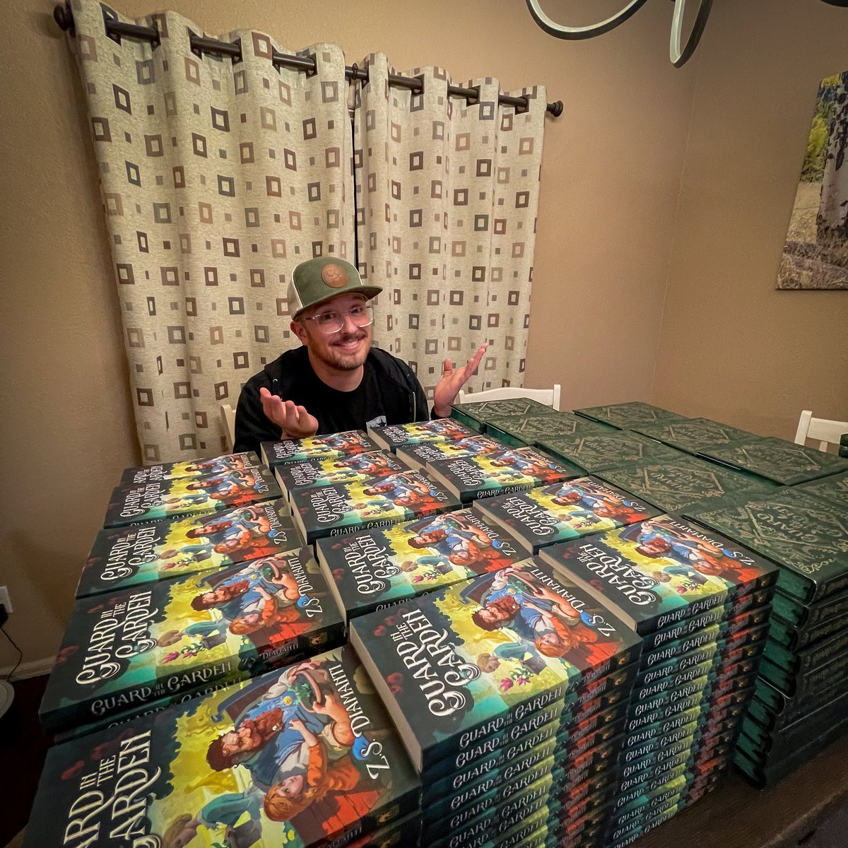 Release day for my cozy fantasy book, Guard in the Garden, was one of the craziest days! I can't believe that was two months ago. 🫠📚

Have you already read it? 🪴