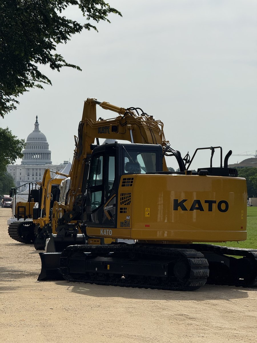 CGA (@cgaconnect) on Twitter photo Get ready—CGA & <a href="/NewYork811/">NewYork811</a> are bringing the Virtual Reality Excavator Simulator to <a href="/TheNationalMall/">The National Mall</a> Try it out at the @AEM Celebration of Construction May 14–16. Don’t miss it!
#CEontheMall2025 #NewYork811 #CGA #811beforeyoudig Get ready—CGA & <a href="/NewYork811/">NewYork811</a> are bringing the Virtual Reality Excavator Simulator to <a href="/TheNationalMall/">The National Mall</a> Try it out at the @AEM Celebration of Construction May 14–16. Don’t miss it!
#CEontheMall2025 #NewYork811 #CGA #811beforeyoudig