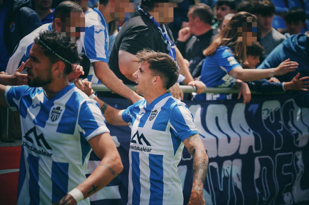 Ahir, 150 balearicos es varen desplaçar a Terol per donar suport a l'equip en el primer partit del play-off. La Grada Popular no hi va faltar i ens vàrem deixar la gola animant l'equip.