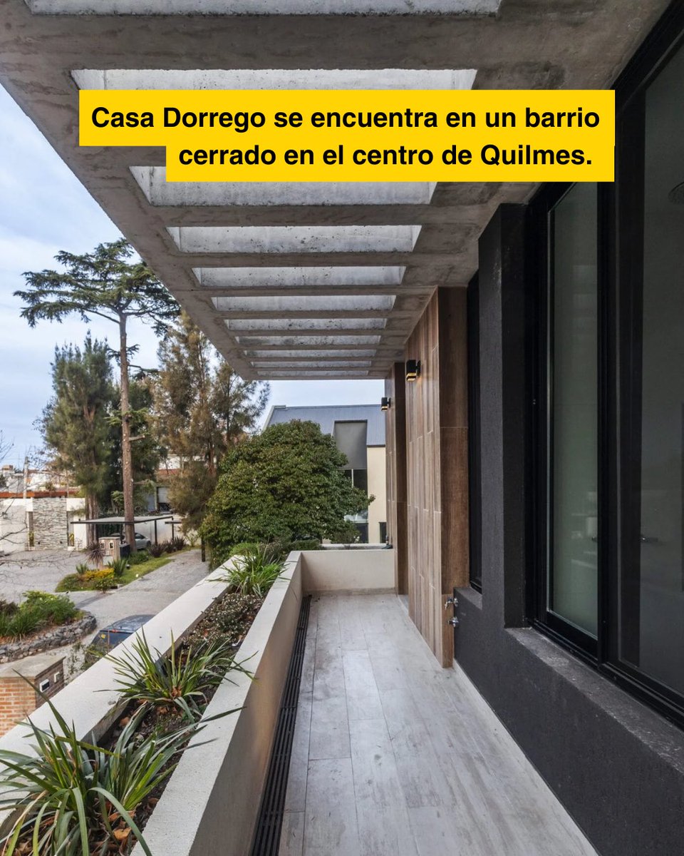 ConstruccionAR's tweet photo. ⚪️ Casa Dorrego | Giménez Familia de Arquitectos ⚪️ 

▪️Esta vivienda unifamiliar forma parte de la serie de experimentación con hormigón visto.

Mirala en este link: https://t.co/kXMBeI79fe
.
.
.
.
#arquitectura #arquitecturaargentina #vivienda #hormigon #guiadelaconstruccion https://t.co/lMxGwl8aIg