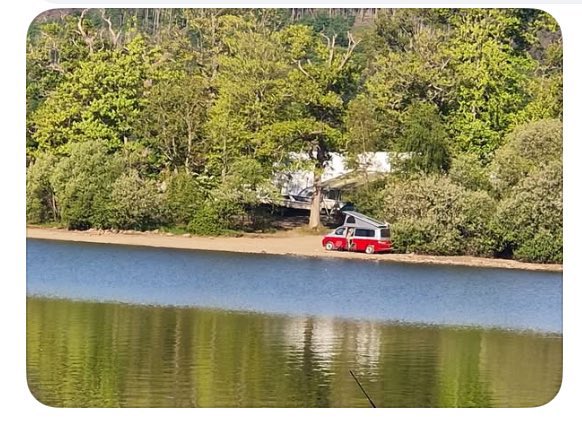 terrybnd's tweet image. “Fly camping” Fancy a free campsite in the #lakedistrict?? Just head to the shores of a public park in Keswick! 

In a campervan? No worries! Just drive on to the shores of beautiful Derwentwater and disturb the habitats that live by the shore 👍

#overtourism #countrysidecode…