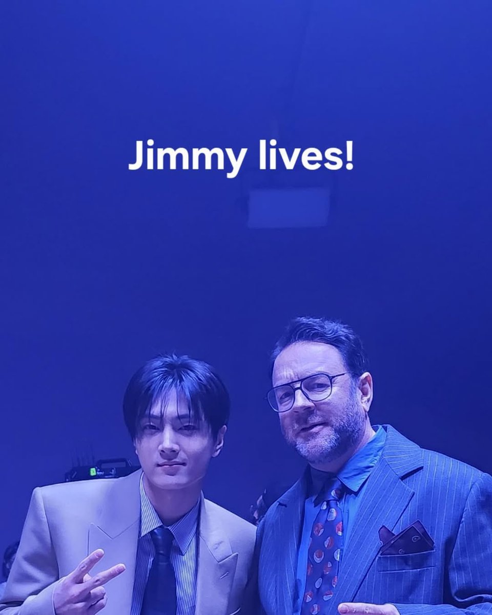 enhypenupdates's tweet image. [INSTAGRAM] 250512

@.paultbattle Instagram Update with ENHYPEN!

“The hype is real. Jay, Jake and the rest of the guys of the kpop group Enhypen are a class act - super talented and a pleasure to work with. It was a blast cultivating an alter ego in Jimmy Reed. 

"Desire:…