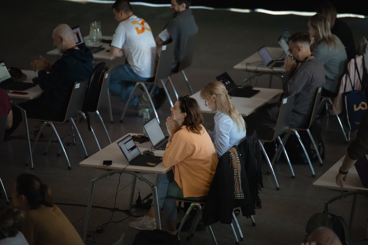 sqlday's tweet image. Welcome to Day 1: Workshop Day! 🎓
We have captured some moments from the workshops, so check it out 📷
Are you here with us?
➡️ Share your workshop experience in the comments!
#SQLDay2025 #sqlday #DataCommunityPoland #datacommunity #wroclaw #poland