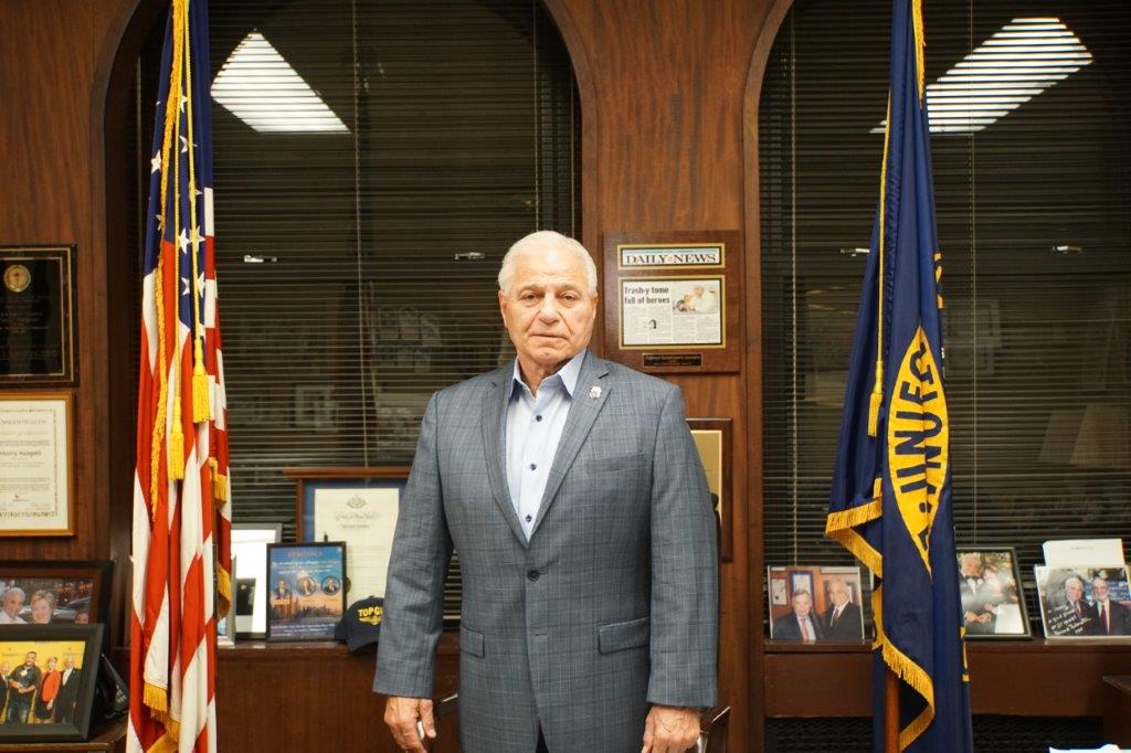 LaborPressNY's tweet image. DSNY’s Head Nespoli Retires shorturl.at/d3uiz
