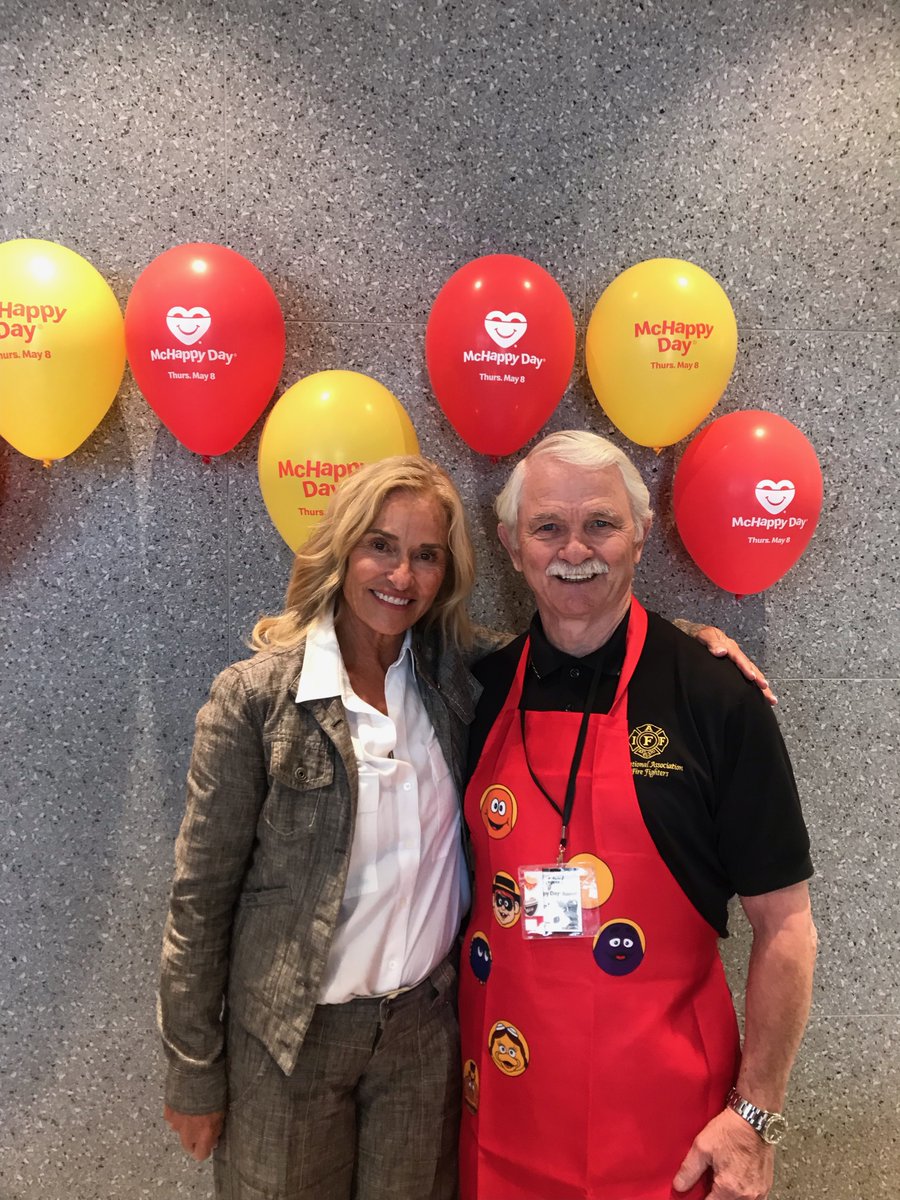 May 8th I had the opportunity to take part in McHappy Day—a meaningful initiative supporting families and children in need. It was an inspiring experience to see the dedication and hard work of the employees who make it all happen.Proud to have been involved in such a great cause