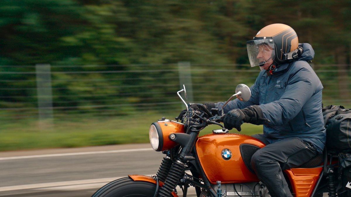 longwaytv's tweet image. 🤟🇳🇱 Welcome to the Netherlands!!!! 🇳🇱 🤟
START: IJmuiden, Netherlands END: Møns Klint, Denmark. 
Watch episodes 1 &amp;amp; 2 of #LongWayHome now on @appletv! 
#longwaytvofficial #EwanMcGregor #CharleyBoorman #AppleTV #AppleTVPlus