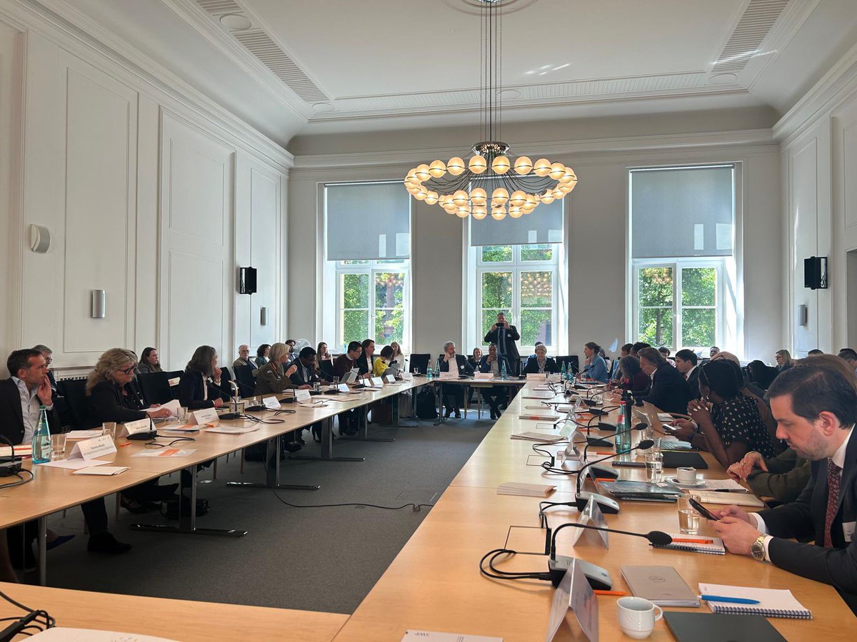 The #PeaceOperations pendulum is still swinging &amp; difficult to predict the future—we must be ready for any scenario! Preserving the hard-won capabilities of the global peace ops infrastructure is essential for peace &amp; security. Key takeaway from #GAPO symposium ahead of #PKM2025.