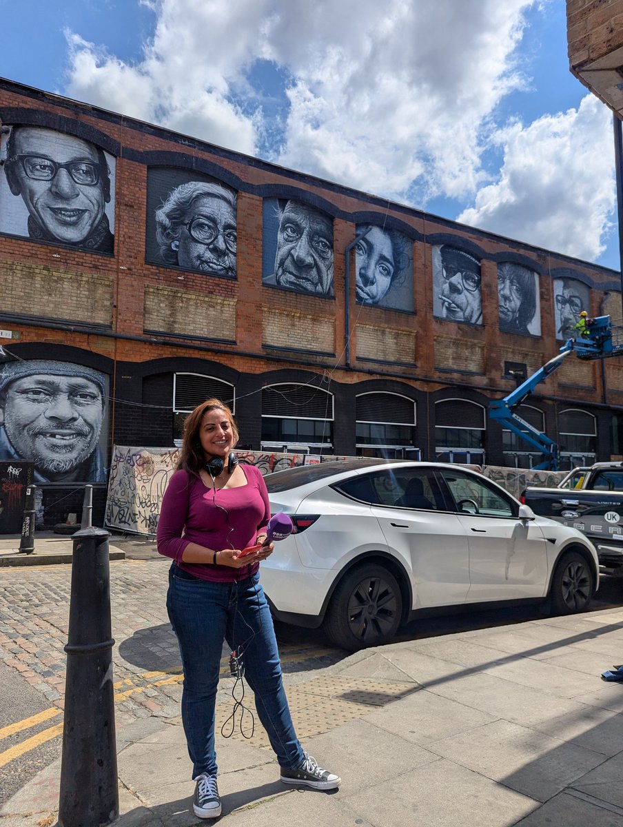Nisha Patel (@n_patel79) on Twitter photo Great to be in #shoreditch for <a href="/BBCLondonNews/">BBC London</a> reporting on the new murals depicting 'East Londoners' of 70's & 80's through the eyes of <a href="/paultrevorphoto/">Paul Trevor </a> - spray painted by the talented Abraham O. listen here ( 1150ish) bbc.co.uk/sounds/play/li… Great to be in #shoreditch for <a href="/BBCLondonNews/">BBC London</a> reporting on the new murals depicting 'East Londoners' of 70's & 80's through the eyes of <a href="/paultrevorphoto/">Paul Trevor </a> - spray painted by the talented Abraham O. listen here ( 1150ish) bbc.co.uk/sounds/play/li…