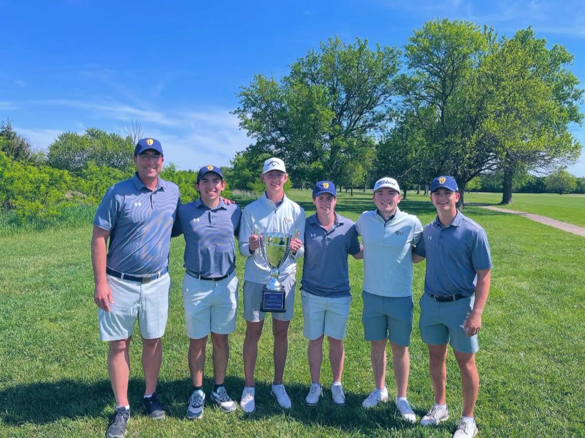 GoAquinasSaints's tweet photo. Saints Golf paired with St. James Academy to take on Kapaun and Bishop Carrol this weekend in the Catholic Cup.  The Saints and Thunder took the cup, congrats to the Saints and Thunder! https://t.co/m3UVyTBvjU