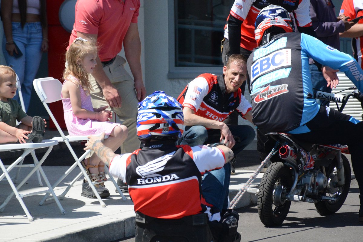 WHEELIE WIZZARD tweet media