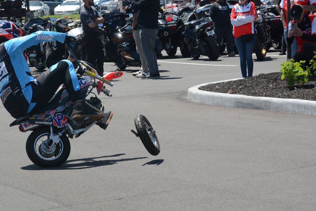 WHEELIE WIZZARD tweet media