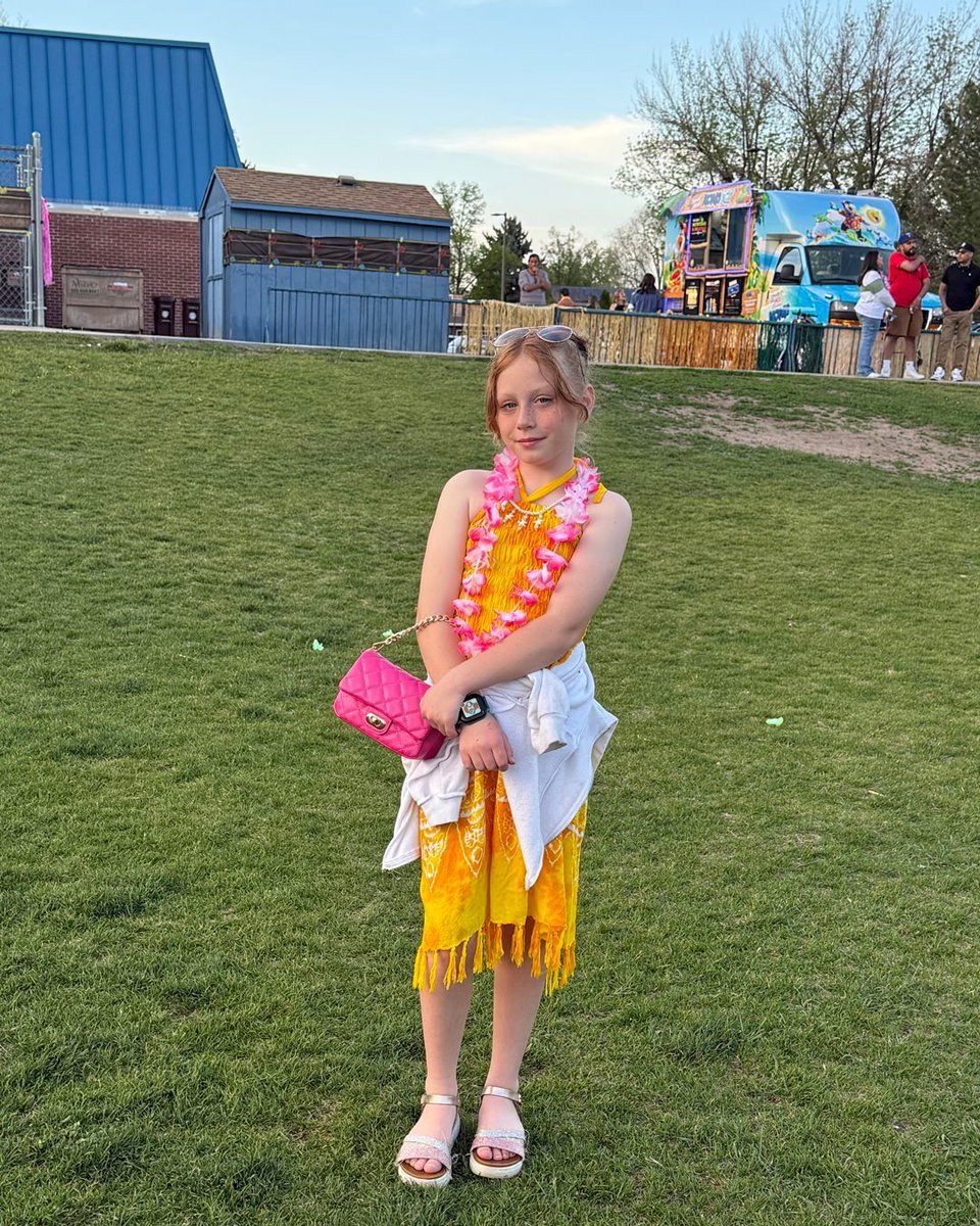 LongmontEstates's tweet image. Thank you to our PTO for hosting the Luau. There was a tremendous turnout, and lots of fun was had by everyone! #LEESoars @SVVSDsupt @BuchlerStVrain