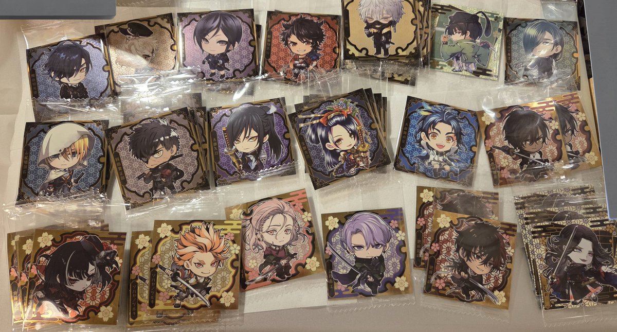 ark_trtgen's tweet photo. 【交換】刀剣乱舞　にふぉるめーしょん シールウエハース2　とうらぶ

譲：画像

求：鶴丸＞大般若

二枚目及び肥前は鶴丸との交換のみ

都内手渡しor郵送

DM移行後最初にIDを添えた写真を改めてお送りします
検索からもお気軽にどうぞ！ https://t.co/450iOLSKVC
