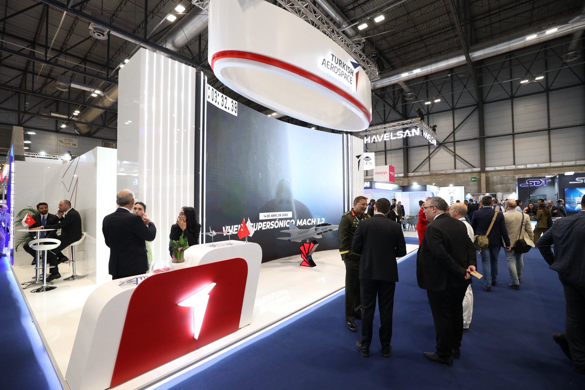 We successfully concluded the first day of #FEINDEF2025, drawing strong interest from our visitors.

Welcoming delegations from Saudi Arabia, Bolivia, and Bangladesh, we continue to make our mark in Madrid with our advanced engineering capabilities.

✈️ Stand 6D07, Hall 6.