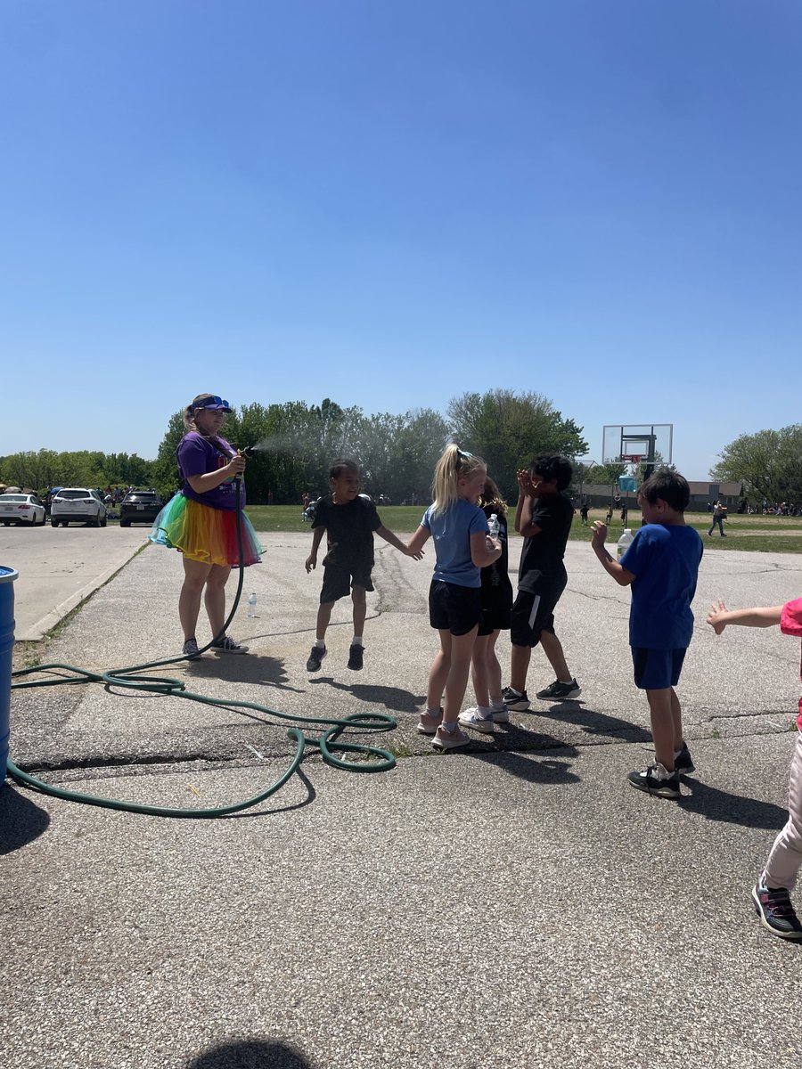 Prairie Wind  tweet media