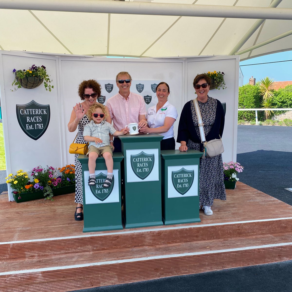 Catterick Racecourse (@catterickraces) on Twitter photo SIR GARFIELD wins the <a href="/Racingwelfare/">Racing Welfare</a> Racing Reminiscence Day Apprentice Handicap Stakes under <a href="/alex_jary/">Alex Jary</a> for <a href="/johnquinnracing/">Sean Quinn</a> and owners The Wild Rovers - congratulations to all connections! SIR GARFIELD wins the <a href="/Racingwelfare/">Racing Welfare</a> Racing Reminiscence Day Apprentice Handicap Stakes under <a href="/alex_jary/">Alex Jary</a> for <a href="/johnquinnracing/">Sean Quinn</a> and owners The Wild Rovers - congratulations to all connections!