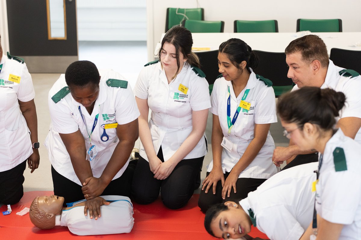 Happy International Nurses Day from the University of Roehampton! 💚 
 
Today, we honour the dedication, compassion, and resilience of nurses across the globe. At Roehampton, we're incredibly proud of our staff and students who are shaping the future of healthcare. 🏥 
 
Thank