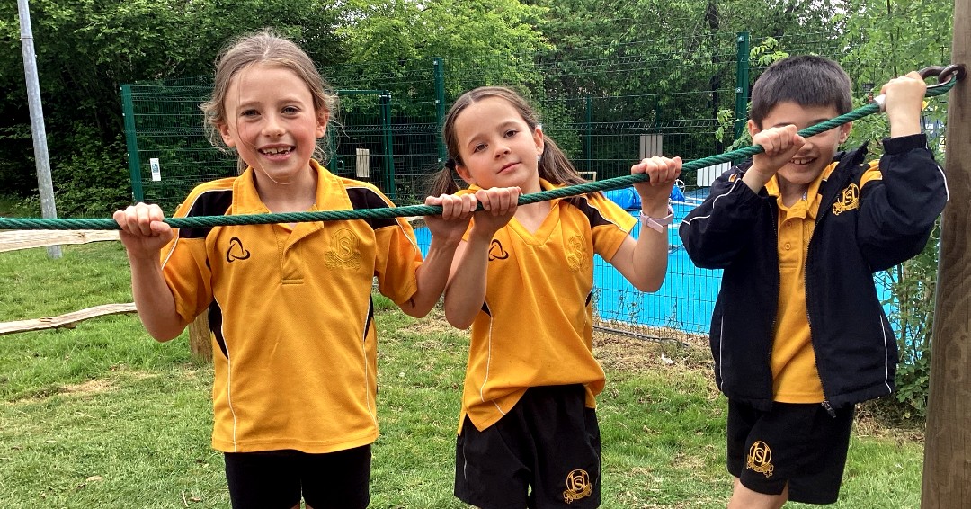 StHilarysSchool's tweet photo. Year 3 are settling in to life at Sayers Croft!

#StHilarysSchool #SayersCroft #SchoolResidential #LifeAtStHilarys #PrepSchoolSurrey https://t.co/QzCmbnsPc6