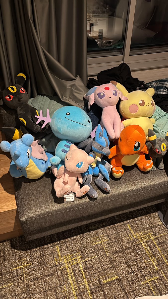 bugofcake's tweet image. Claw machine haul