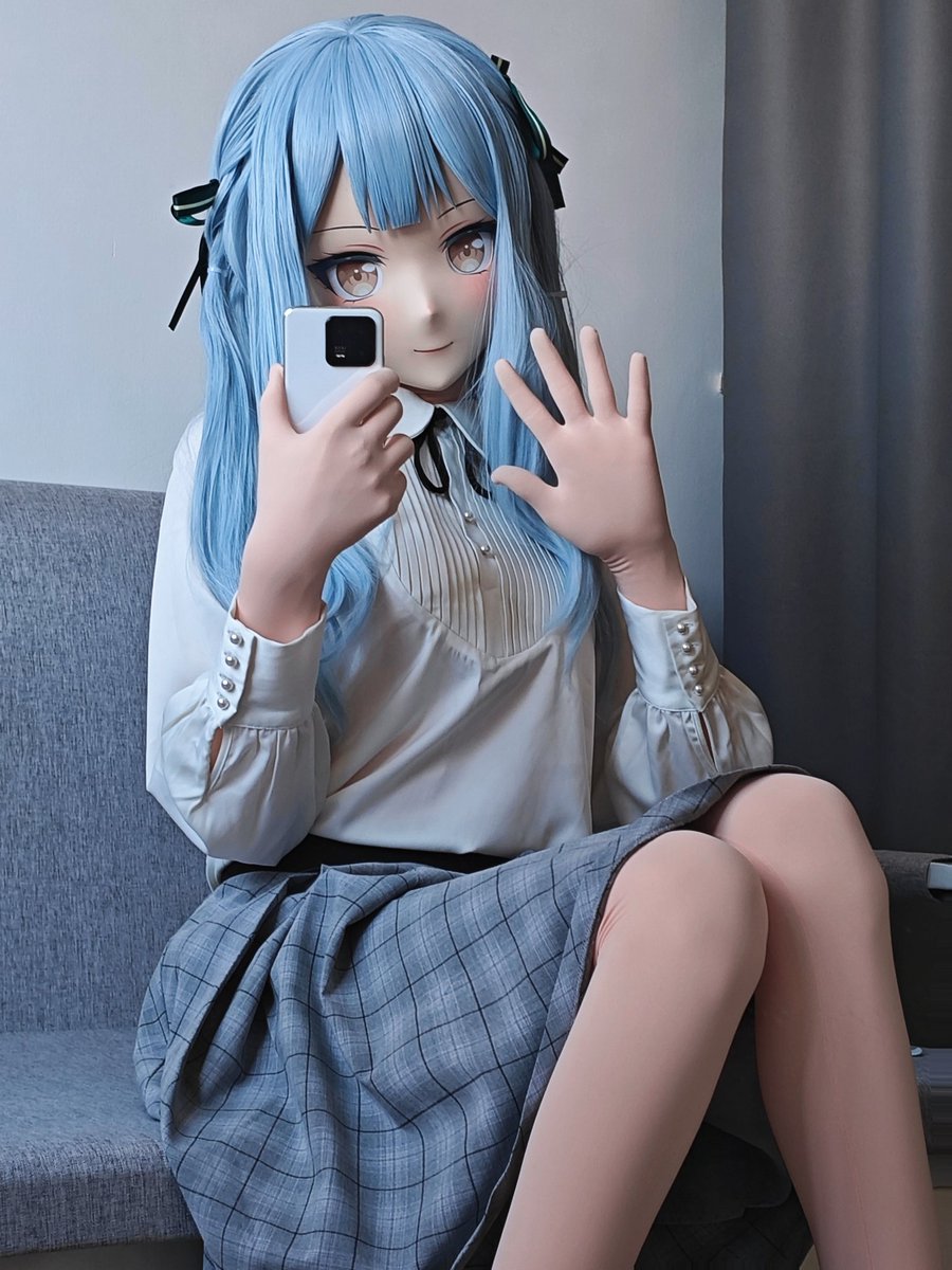 🎵听说你还在想你的白祥🎵
🎵找来找去好像也是白忙🎵