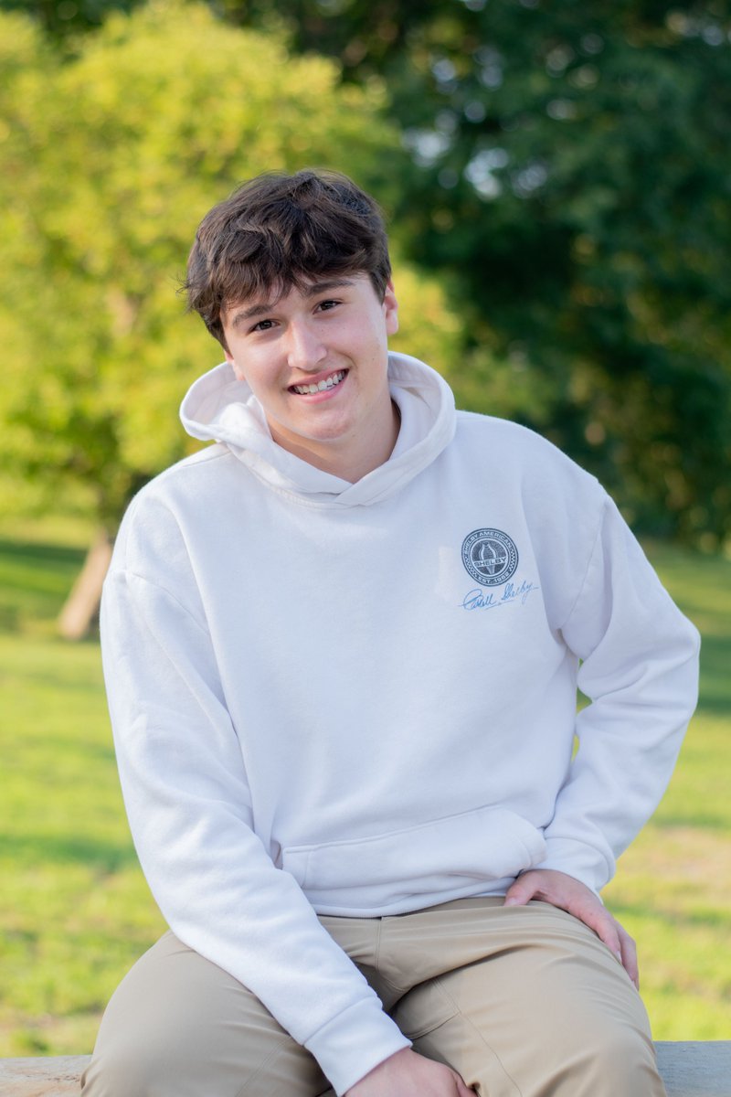 Congratulations to Pine-Richland senior Chase Mizgorski who will attend West Virginia University to major in Exercise Physiology!

Chase is a third-year student in the Sports Medicine program. He is excited to continue playing ice hockey for the Mountaineers!

Good Luck Chase!