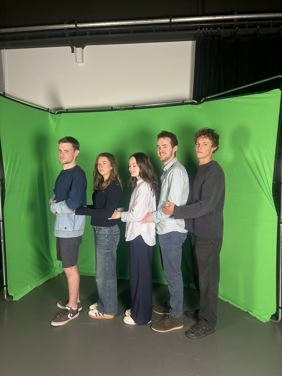 constelfringe25's tweet image. Some behind the scenes of our fringe rehearsal shoot 🌌🌌 
#constellations 
#daretodiscover
#edfringe
#fringe25
#theatre