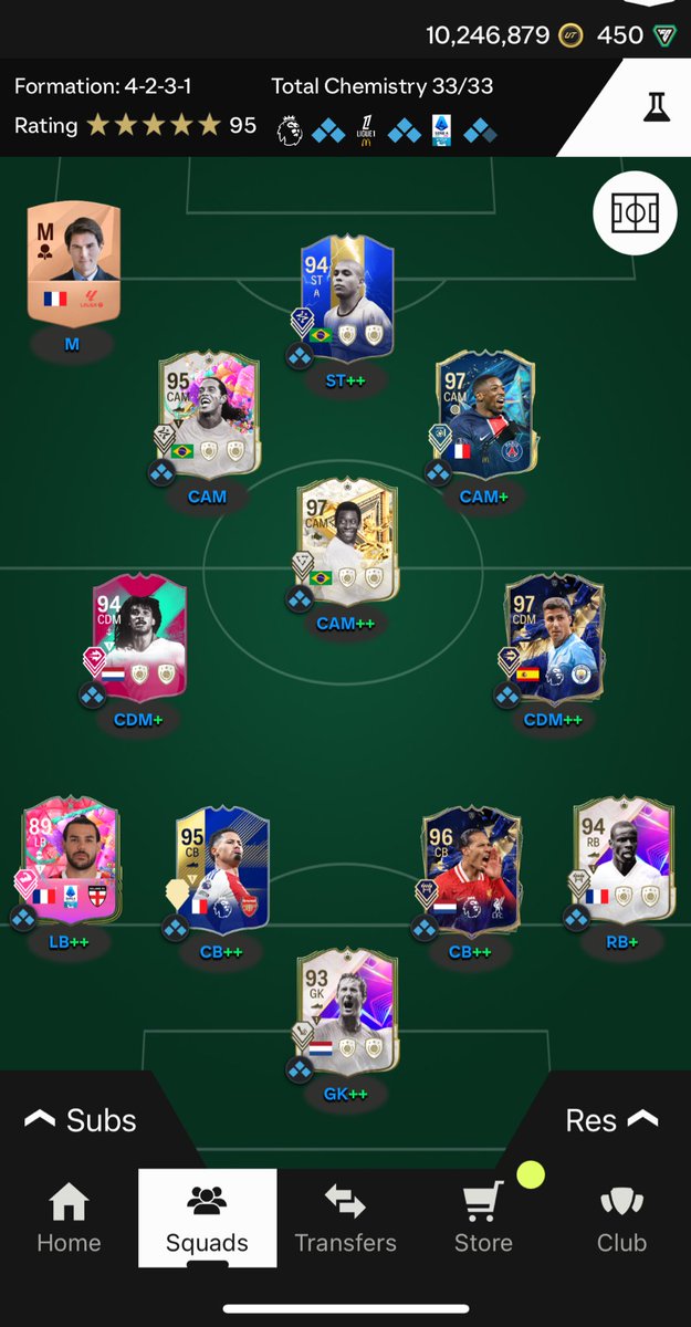 Send me your current FC25 teams and I’ll give a few of you guys some FC Points to improve them! #FC25