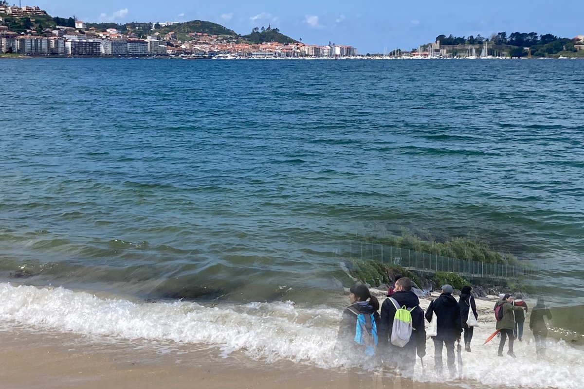 Agustín Silva Rodríguez (@agustinsilvaro) on Twitter photo Onte, no #Geolodía2025 Pontevedra, redescubrimos a Foz do Miñor da man do profesorado da <a href="/uvigo/">Universidade de Vigo</a>.
Xeoloxía, ciencia e conciencia para comprender un litoral tan valioso como o que temos, e que grazas ao <a href="/ConcelloBaiona/">ConcellodeBaiona</a> volve estar ameazado pola ampliación do 🛥️🌊 Porto Deportivo! Onte, no #Geolodía2025 Pontevedra, redescubrimos a Foz do Miñor da man do profesorado da <a href="/uvigo/">Universidade de Vigo</a>.
Xeoloxía, ciencia e conciencia para comprender un litoral tan valioso como o que temos, e que grazas ao <a href="/ConcelloBaiona/">ConcellodeBaiona</a> volve estar ameazado pola ampliación do 🛥️🌊 Porto Deportivo!