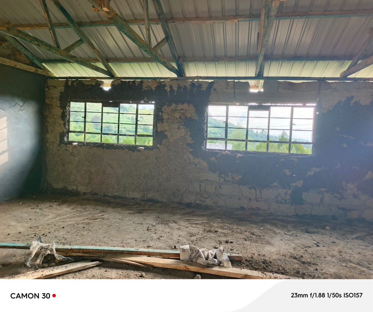 afriscapeltd's tweet image. Building brighter futures!

We specialize in creating inspiring and functional learning spaces.

Let&apos;s discuss your classroom construction needs.

#ClassroomDesign #EducationSolutions #afriscapeconstruction