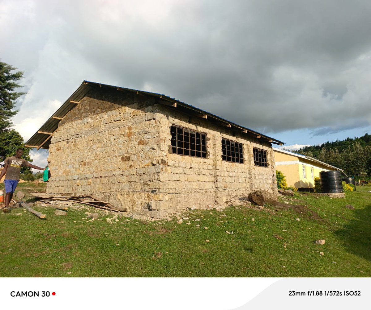 afriscapeltd's tweet image. Building brighter futures!

We specialize in creating inspiring and functional learning spaces.

Let&apos;s discuss your classroom construction needs.

#ClassroomDesign #EducationSolutions #afriscapeconstruction