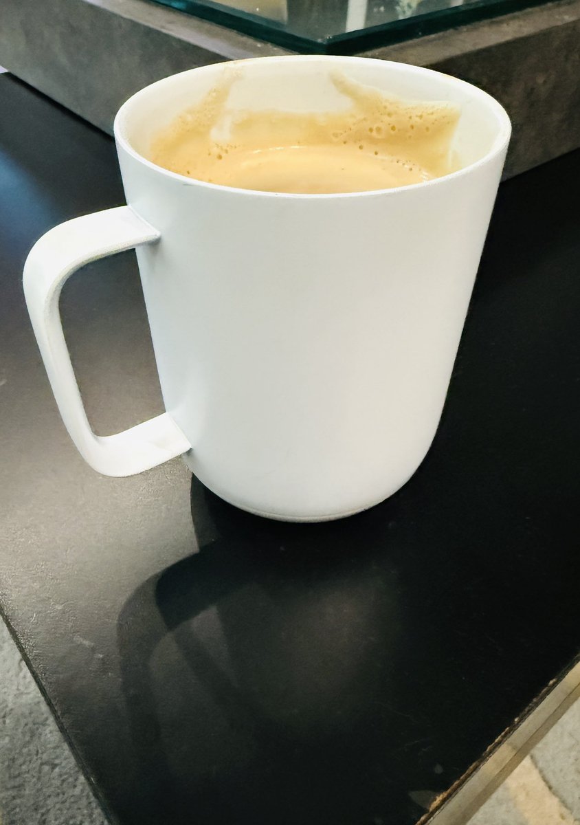 pkguru10's tweet image. 💡Balance ‘ Hope &amp;amp; Realism’ with Carefully Crafted Commands!!

#CoffeThoughtsPKG #PostCallBlues  #Randomthought