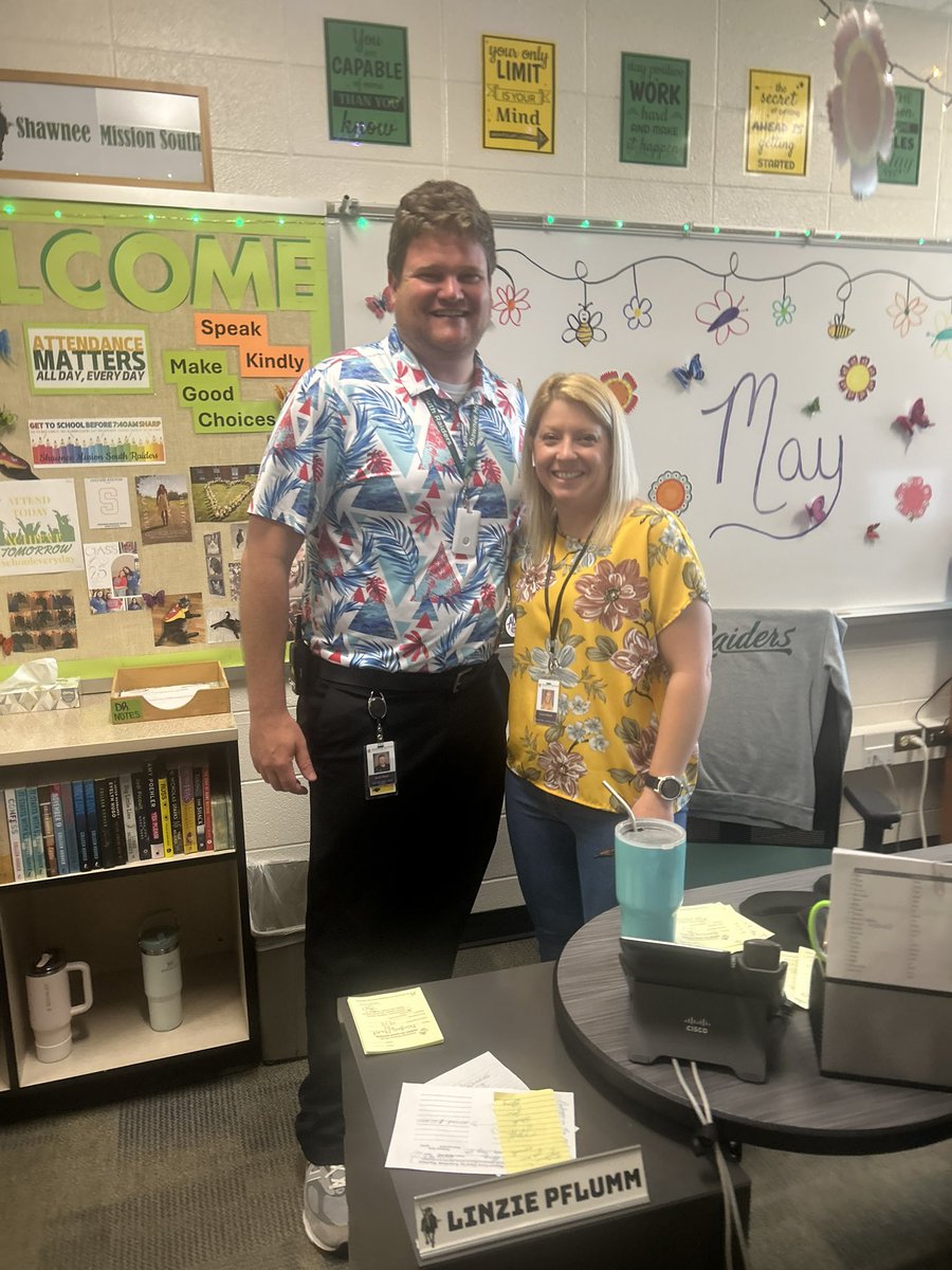 APJakeSMSD's tweet image. A little late but the same vibe. We had a great #FloralFriday last week! Many participants! Two more Fridays left! Let’s finish strong!

It’s not a trend, it’s a lifestyle.

@SMSouthTDain