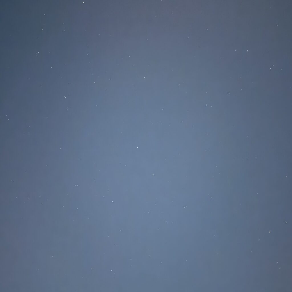 aosoratenohira's tweet image. 手のひらメンバー。
ＹＯＳさんの空。

北斗七星

空を見上げたら北斗七星が。

#青い空に手のひらを
#手のひらメンバー
#ＹＯＳ　さん

サイト内抜粋
aoisoranitenohirao.com/%e5%8c%97%e6%9…