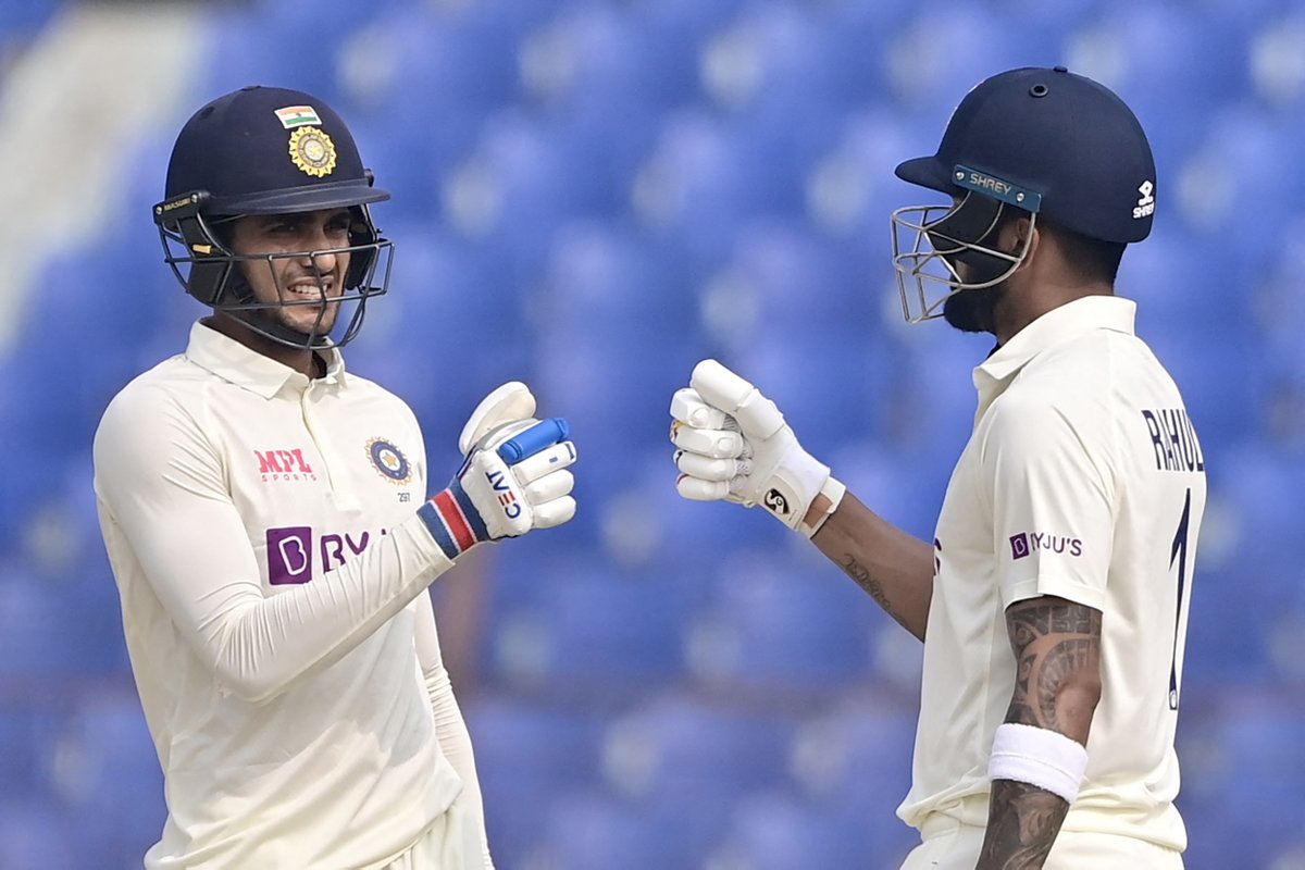 MHDTVCricket's tweet photo. India's Test Cricket Future : 5 Strong Contenders to Replace Kohli and Rohit https://t.co/ajPCpKpyAV 

#IndiaTestCricket #ViratKohliRetirement #RohitSharmaExit #TestCricketFuture #TeamIndiaChanges #ShubmanGill #YashasviJaiswal #CricketNews #IndianCricketTeam #KohliRohitLegacy https://t.co/NmYjXcvjX6